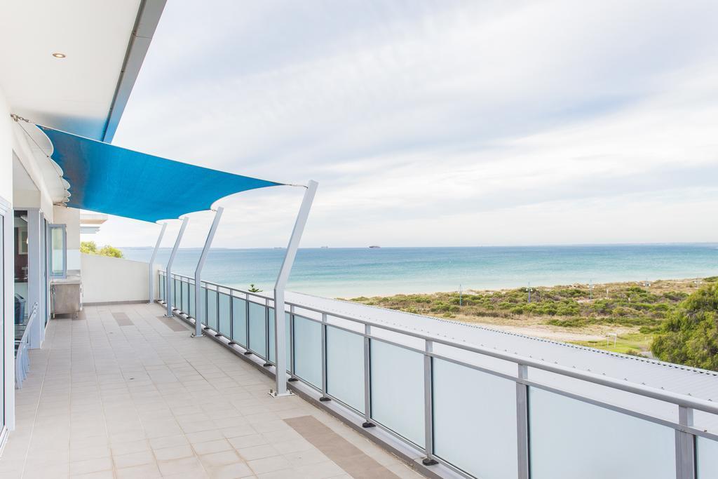 Spinnakers By Rockingham Apartments المظهر الخارجي الصورة