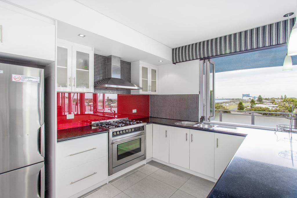 Spinnakers By Rockingham Apartments المظهر الخارجي الصورة